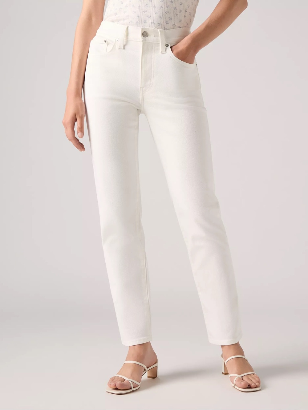 Levi's 724 HIGH RISE STRAIGHT WOMEN'S JEANS in White
